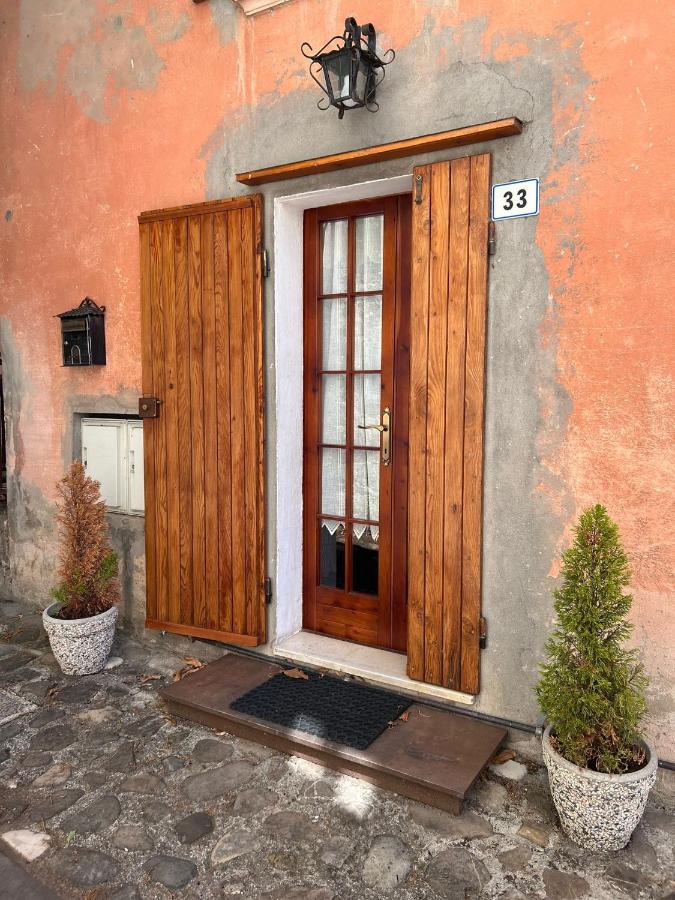 La Chicca Piccola Casina In Affitto Nel Borgo Antico Di Gaggio Montano Bo Apartamento Exterior foto